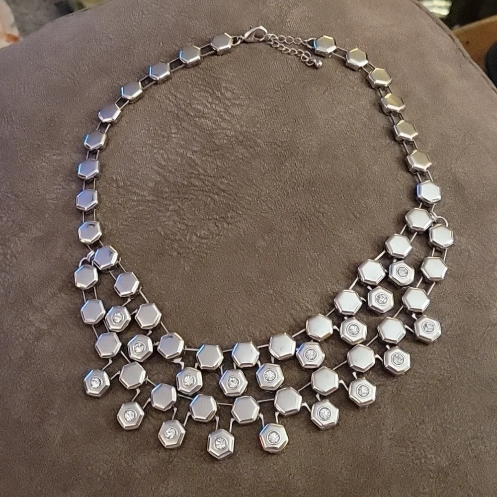 Vintage bib about